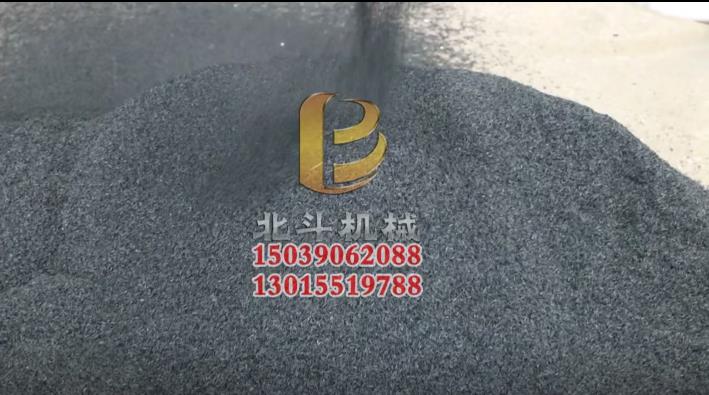 新型稻壳成人向日葵视频免费可连续炭化,无烟无尘符合环保要求